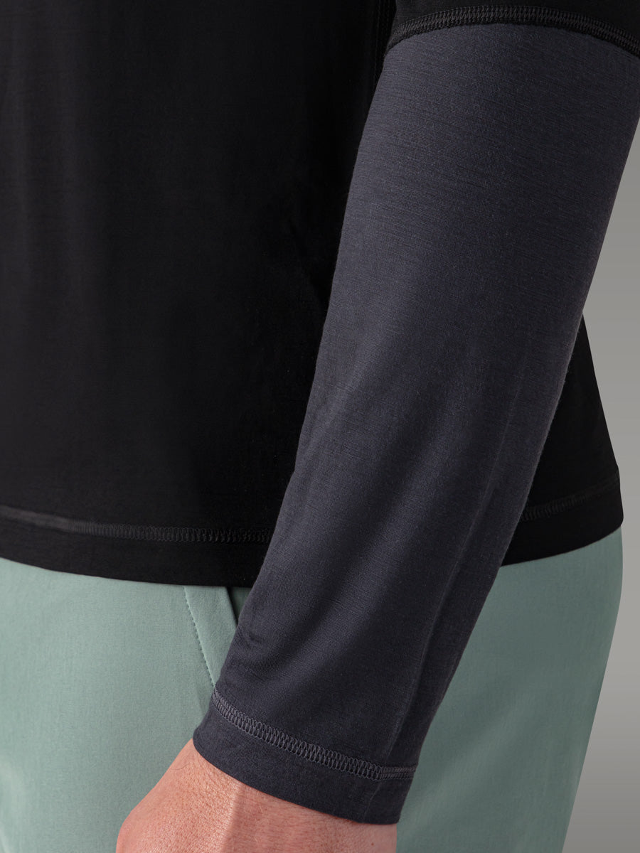 MEFONNA 100 % merino T-skjorte — Black Storm