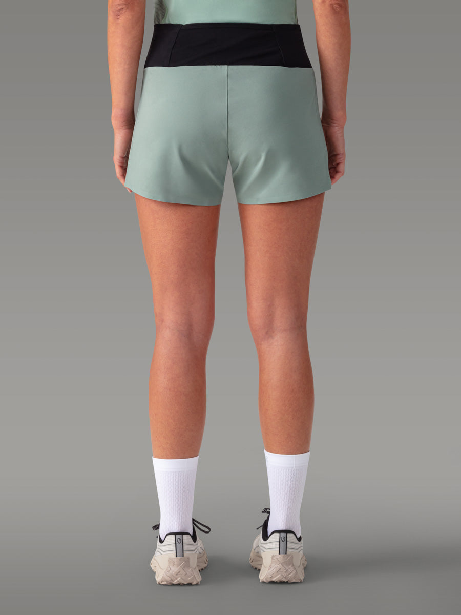 LEVICO Trail-Shorts — Green Mist