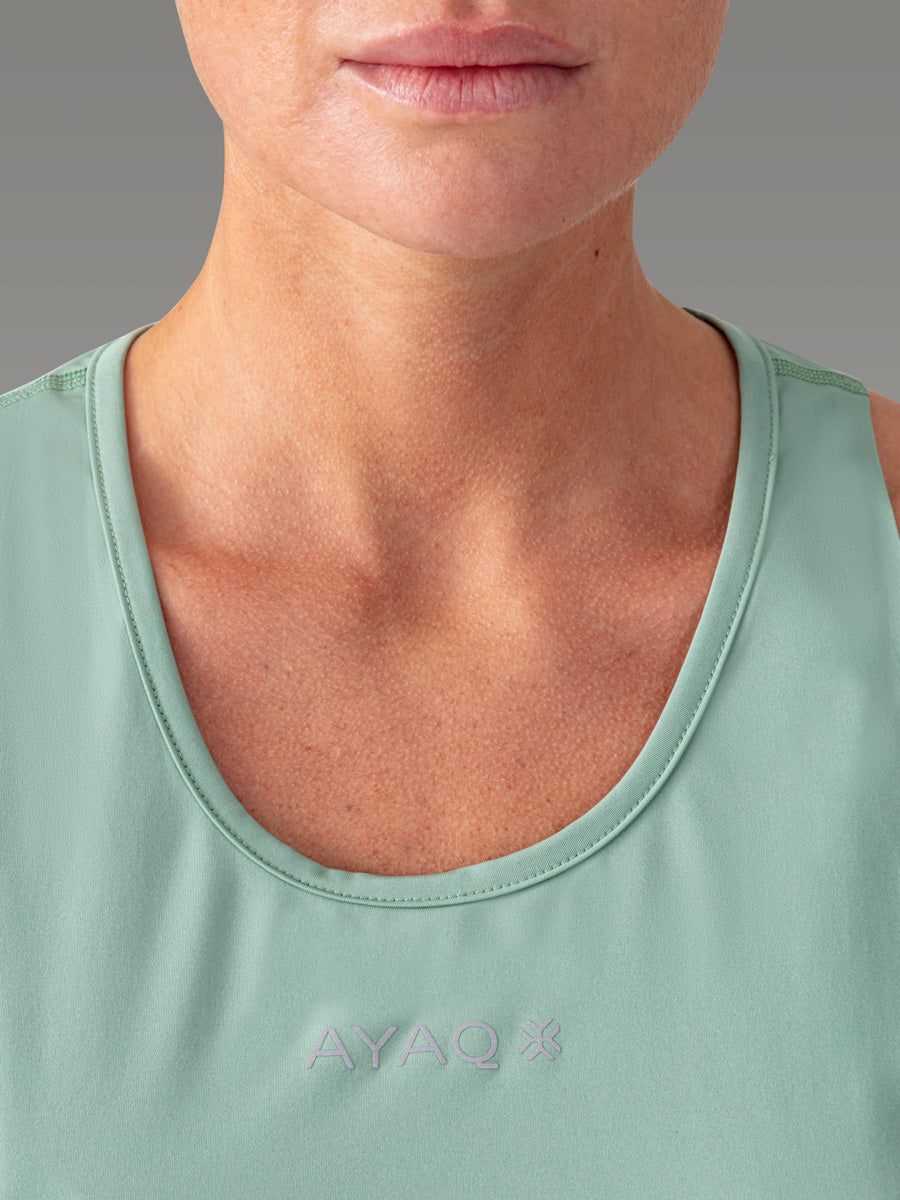 TENNO Running Trail Tank Top — Green Mist