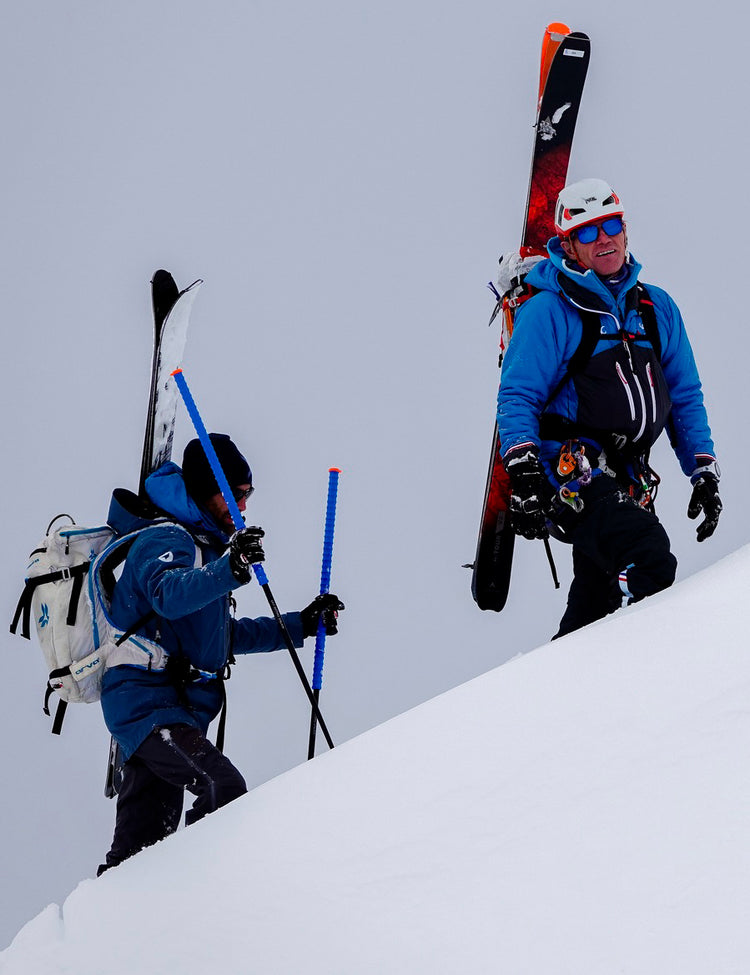 AYAQ – technische Bergbekleidung für anspruchsvolle Outdoor-Aktivitäten