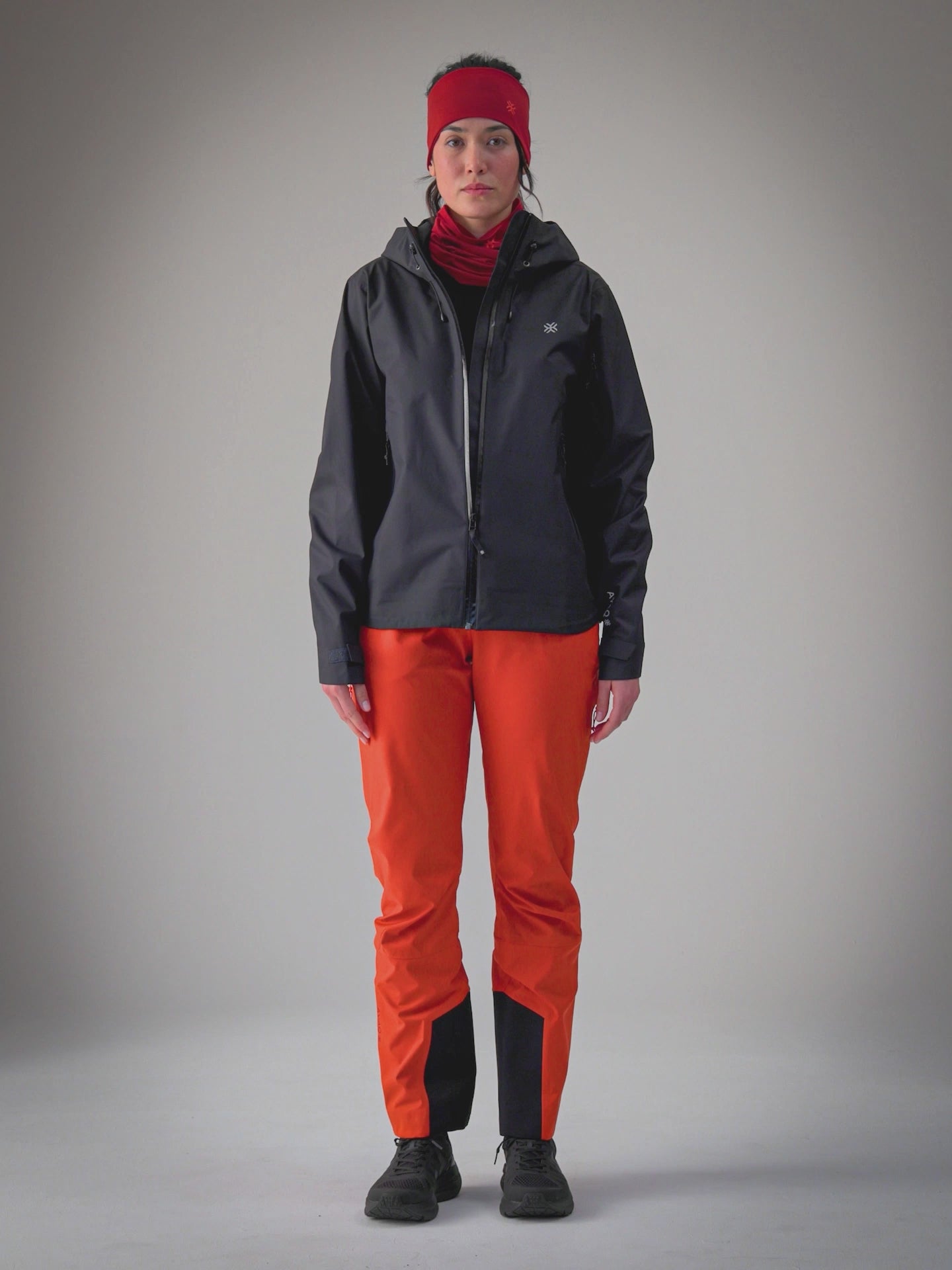 SKORA Hardshell Jacket - color Black Storm


